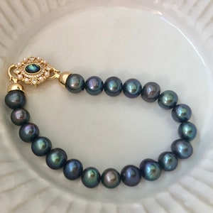 High luster Freshwater peacock pearl Vintage bracelet. Art Deco bracelet. Delicate bracelet. Gift for her
