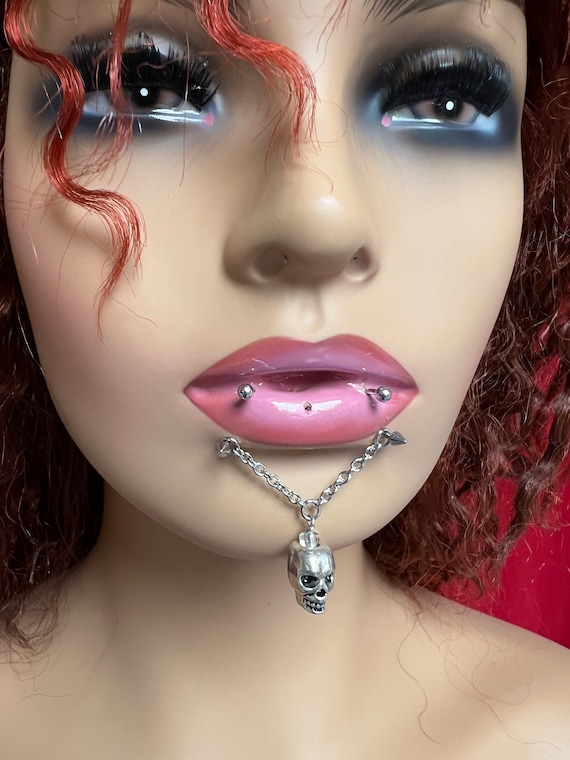 Skull shop lip rings
