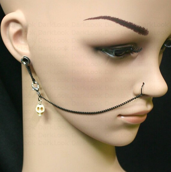 trendy cross necklace