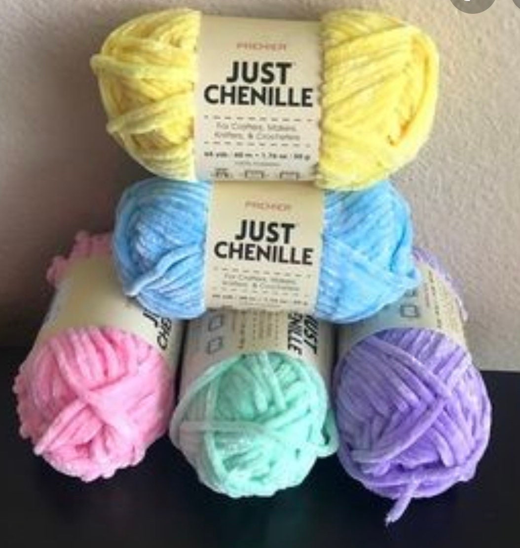 CHUNKY CHENILLE YARN 34 Colors, Amigurumi Yarn for Crochet and Knitting,  Yarn for Crafting, Plush Yarn, Animal Yarn, Blanket Yarn 