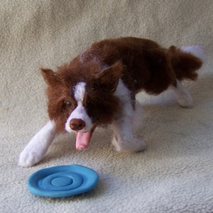 ooak  Dollhouse Miniature red Border Collie dog playing frisbee by Malga ready for ship