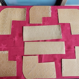 Set 8 Zweedse vintage kantklospatronen geprikt kaartsjabloon