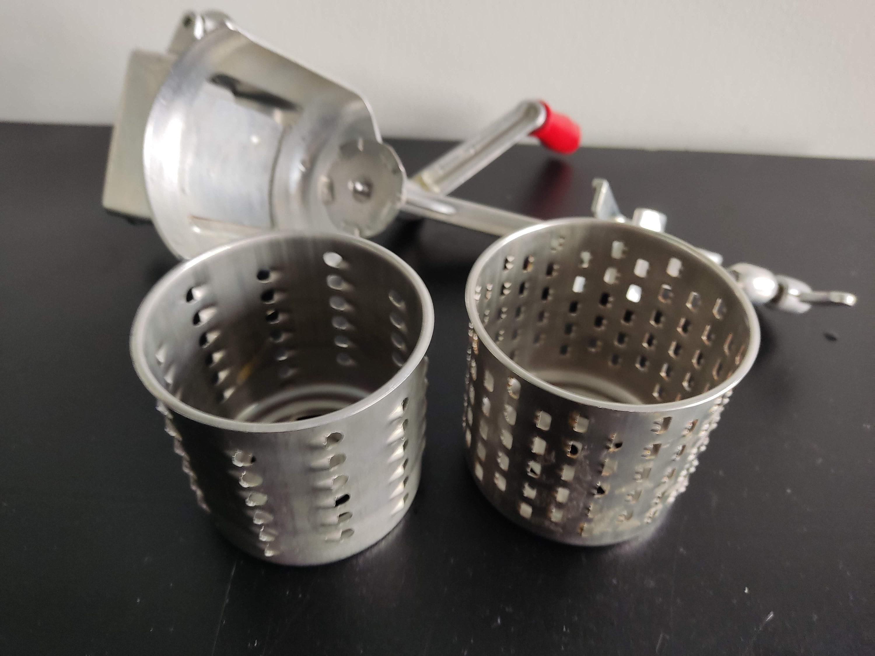 Vintage Rotary Drum Grater Zylyss Swiss Made Pat. Ang. Table-mounted Grater  Kitchen Aids From Switzerland 
