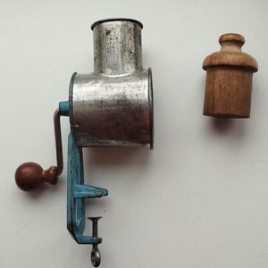 Rare cylinder Vintage German Karinmetal table Grater mill in working condition.