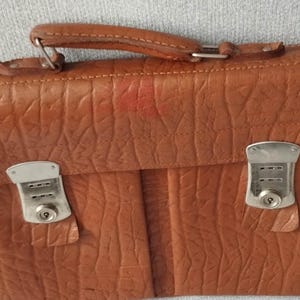 vintage des années 50. Porte-documents pour ordinateur portable en cuir suédois marron