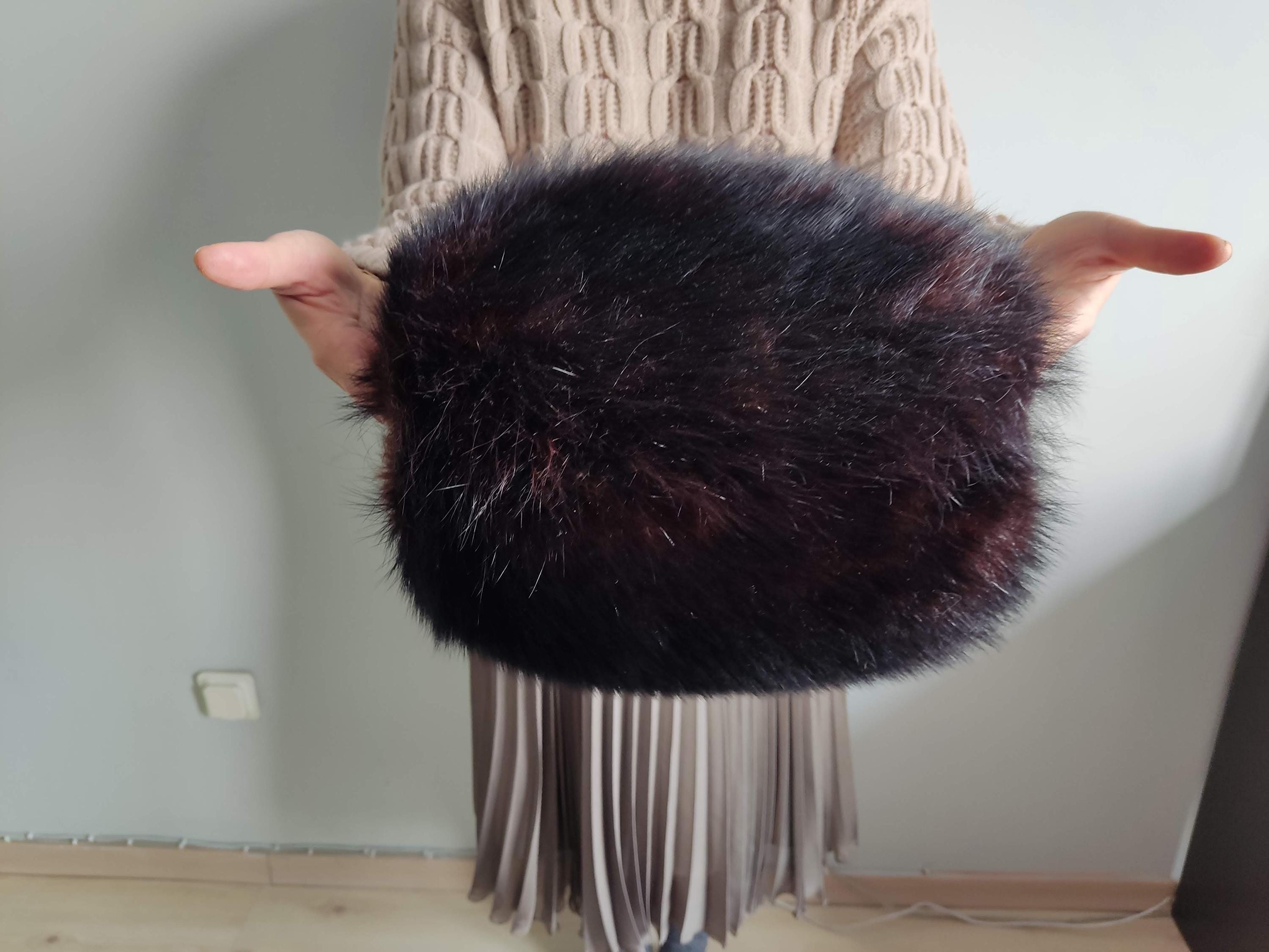 Vintage Silver Fox Fur Hand Muff, Real Fur Hand Warmer, Elegant Vintage Silver Fox Fur Hand Muff, Real Fur Hand Warmer, Elegant