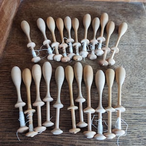 Vintage 22 Pcs Swedish Wooden Bobbins for Lace Making Handmade Wood Spools Traditional Bobbin Lace Tools Collectible Sewing Notions