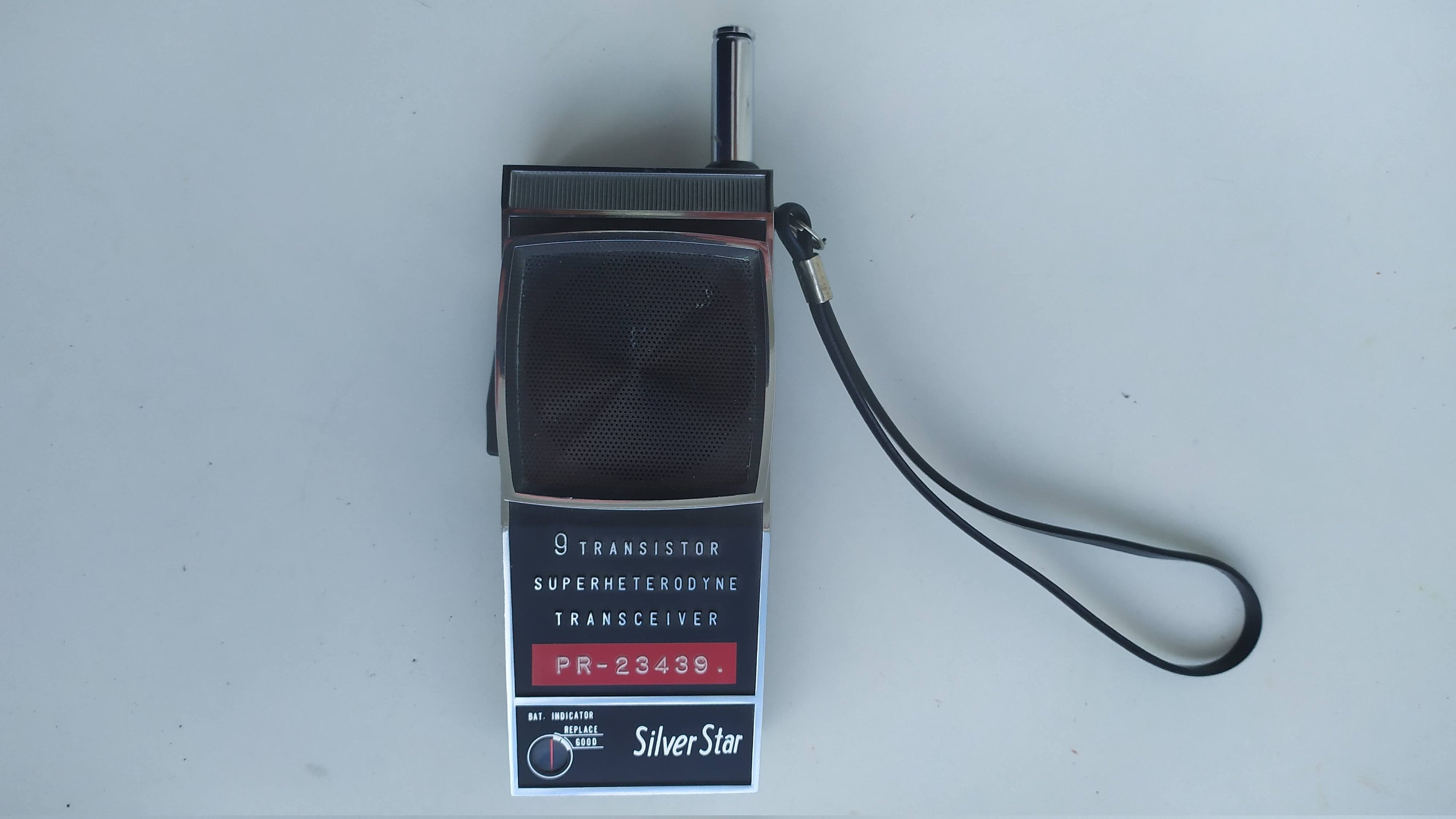 Vintage Japanese 1970's Silver Star “9 Transistor Superheterodyne