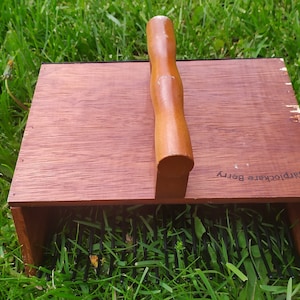 Vintage SWEDEN wooden Hand Held Picking Berry  Picker TOOL HARVESTER Bärploockare