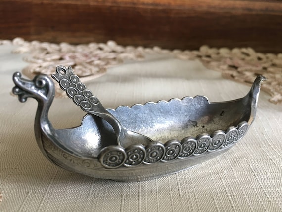 Handstopt TPB Tinn Pewter Viking Ship Salt Cellar 5