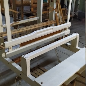 Antique  Large Swedish floor Weaving Loom in working condition