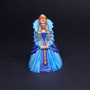 Queen NPC Kingdom King painted Dungeons and Dragons Mini RPG Tabletop Miniature DnD Painting Pathfinder 5e DnD gift