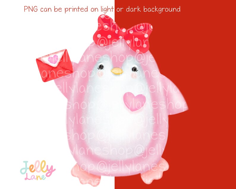 Op de afbeelding: Een roze pingu&iuml;n met een rode strik en een rode envelop met een roze hart. De pingu&iuml;n houdt de envelop in zijn rechtervleugel. De achtergrond is rood.