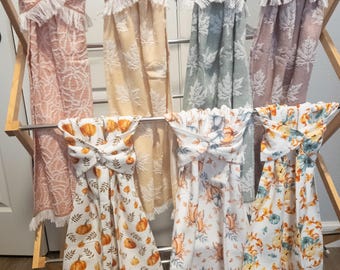 Hanging kitchen towels, Thanksgiving kitchen dish towel, towel for oven, kitchen towel holder, pumpkin kitchen towel, cotton kitchen towel