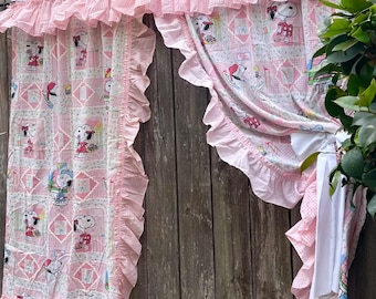 Pink Gingham Curtains Vintage Snoopy Peanuts Characters 1958/65 Belle  44x60 Ruffled Cottagecore Shabby Grannychic Nursery Curtain