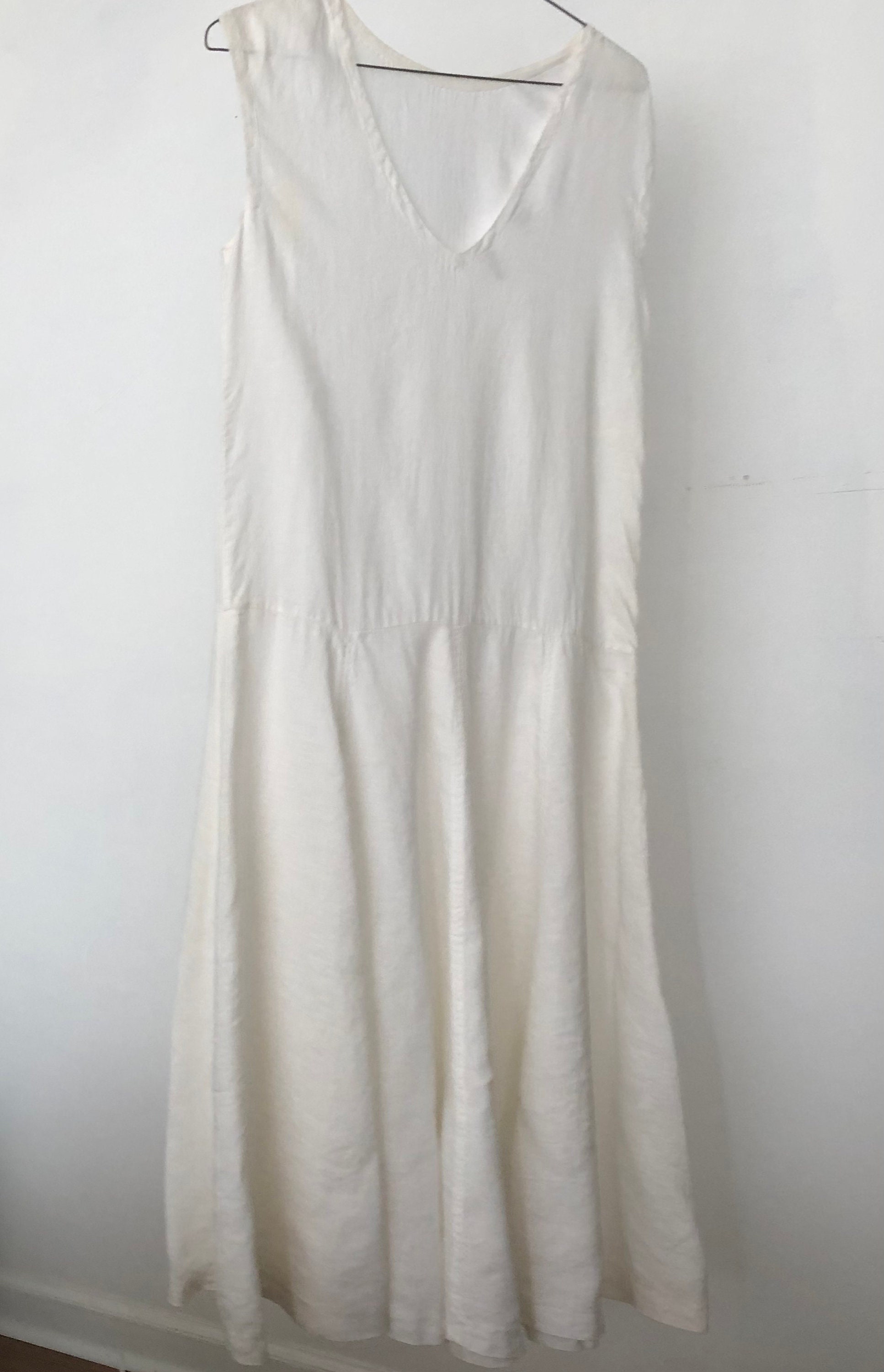 dkny linen maxi dress DKNY Women's Linen Sleeveless Tiered Maxi in Ivory Size Medium