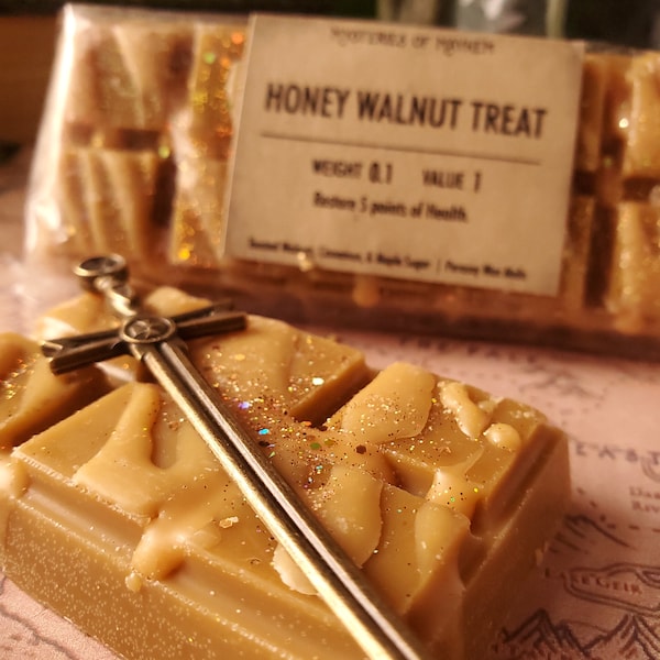 Honey Walnut Treat Wax Snap Bar -  Toasted Walnuts, Maple Sugar, and Vanilla Scented