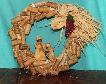 Wine Wreath, Uncorked Wreath, Wine Cork Wreath, Decoration for Wine Lovers, Corn Husk dolls, Free Shipping