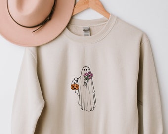 Floral Ghost Shirt, Halloween Ghost Shirt, Halloween Party Shirt, Autumn Shirt, Trick or Treat Shirt, Cute Ghost, Halloween Pumpkin