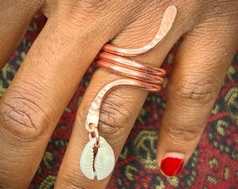 Cowrie Crystal Shell Copper Textured Band Ring