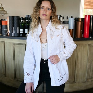 ジャケット・アウター CUTWORK EMBROIDERY JACKET Hand-embroidery Cutwork Applique Winter Jacket, Cotton Short