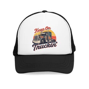 Trucker Cap - Keep On Truckin&#39; Mesh Hat for Men and Women, Vintage Retro Style Baseball Cap, Adjustable Snapback, Dad Hat, Gift for Truckers