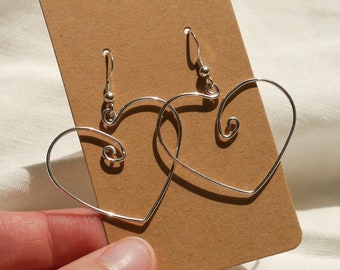 Heart wire earrings ear hooks • 925 silver and silver-plated copper wire, 70s hippie boho love