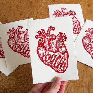 Linoprint red heart anatomical OUCH DIN A6 postcard format 10.5 x 14.8 cm image 4