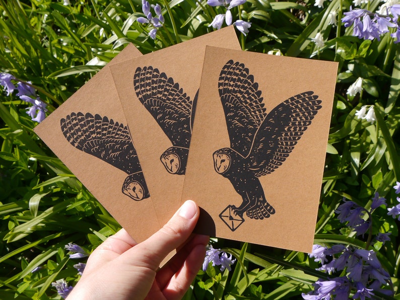 Kraft cardboard postcard owl with letter, hand-printed DIN A6 3 Karten