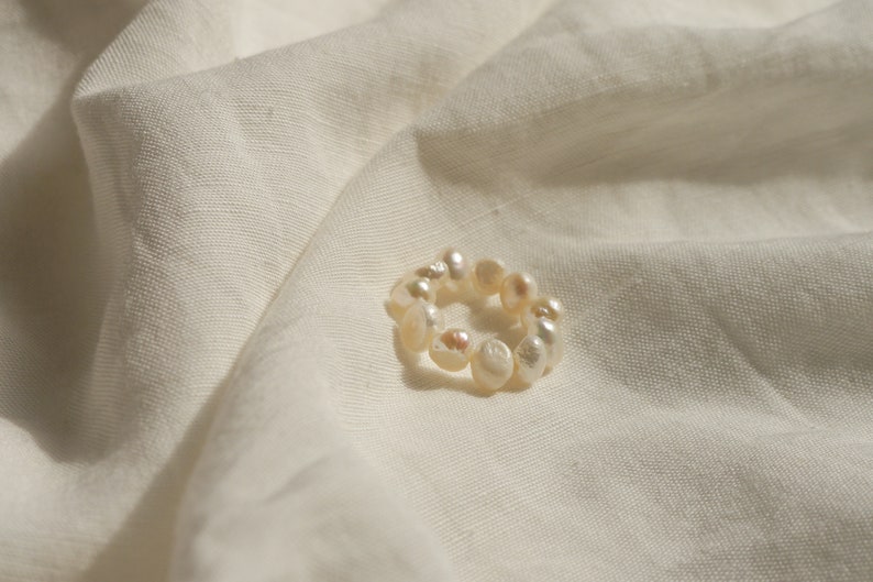 Natural pearl ring with real, irregular freshwater pearls image 3