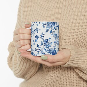 Tasse en céramique florale bleue et blanche Toile de Jouy, cadeau élégant tasse à thé pour les amateurs de fleurs, décoration de cuisine, tasse à café, verres pour bureau à domicile