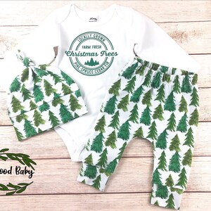 Baby&#39;s First Christmas Outfit: Tree Print Bodysuit, Harem Pants & Hat