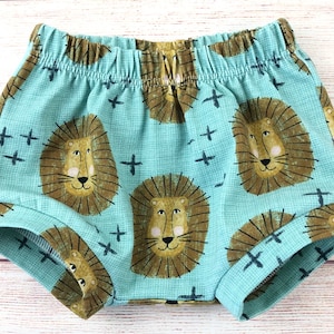 Bummies, Lions, Lion Bummies, organic clothes, organic kids clothes, organic bummies, organic lion shorts