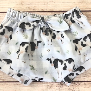 Bummies, cow bummies, cows, farm bummies, farm shorts, farm Shorties, baby girl clothes, girl shorts