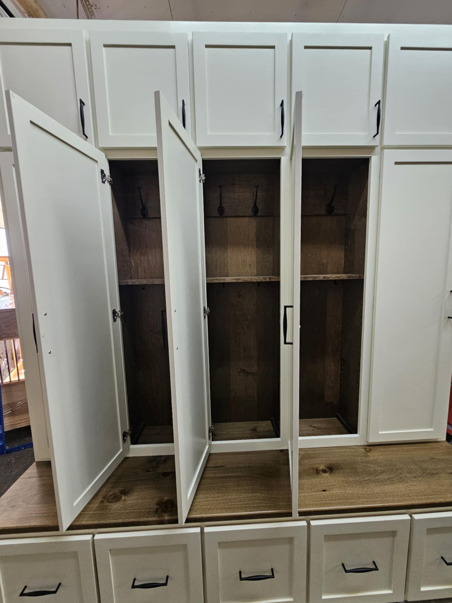 Custom Halltree / Entryway Bench / Storage Bench / Mudroom Locker ...
