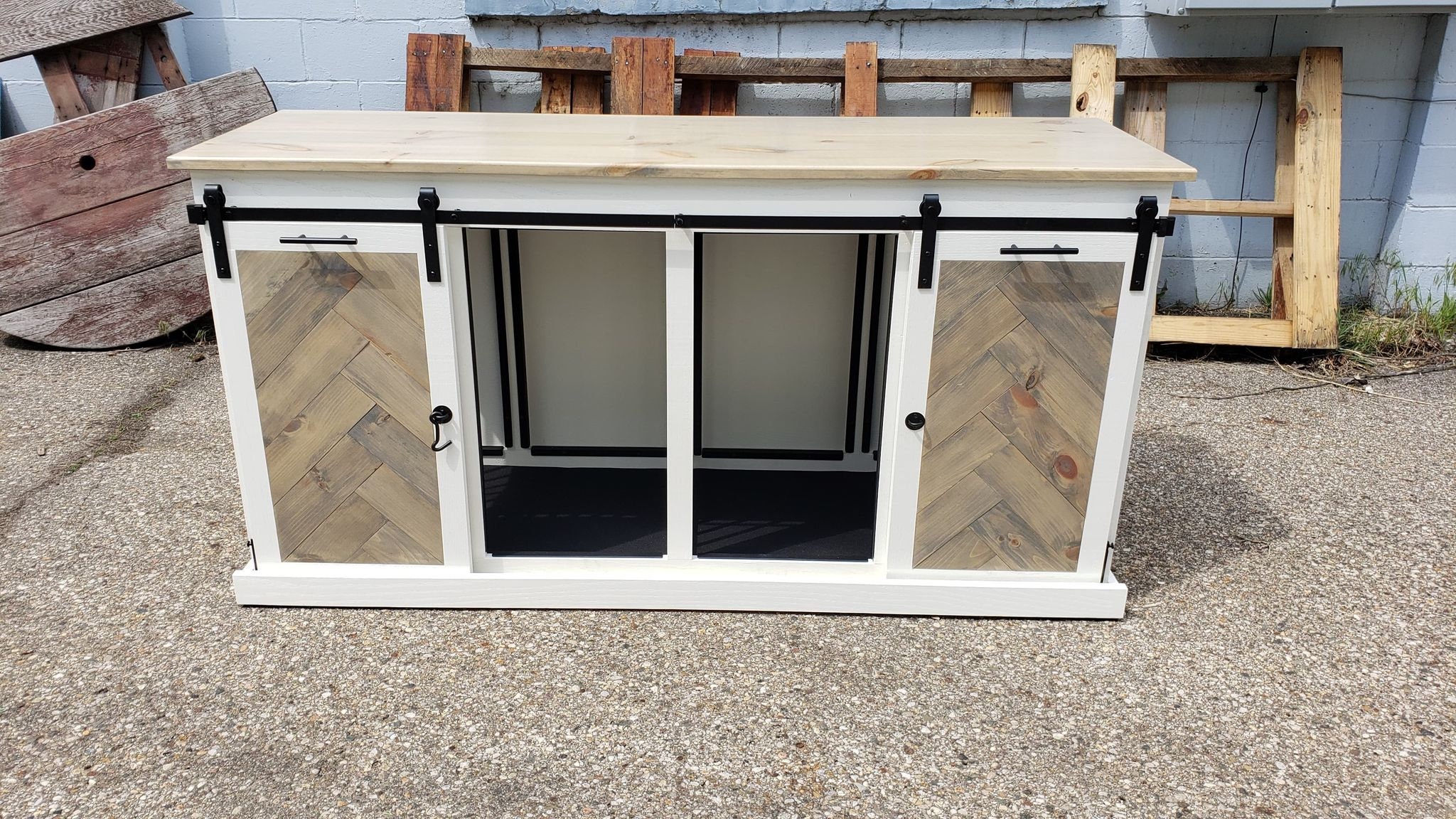 Sliding Barn Door Kennel / 1 in the U.S. / Dog Kennel / Etsy