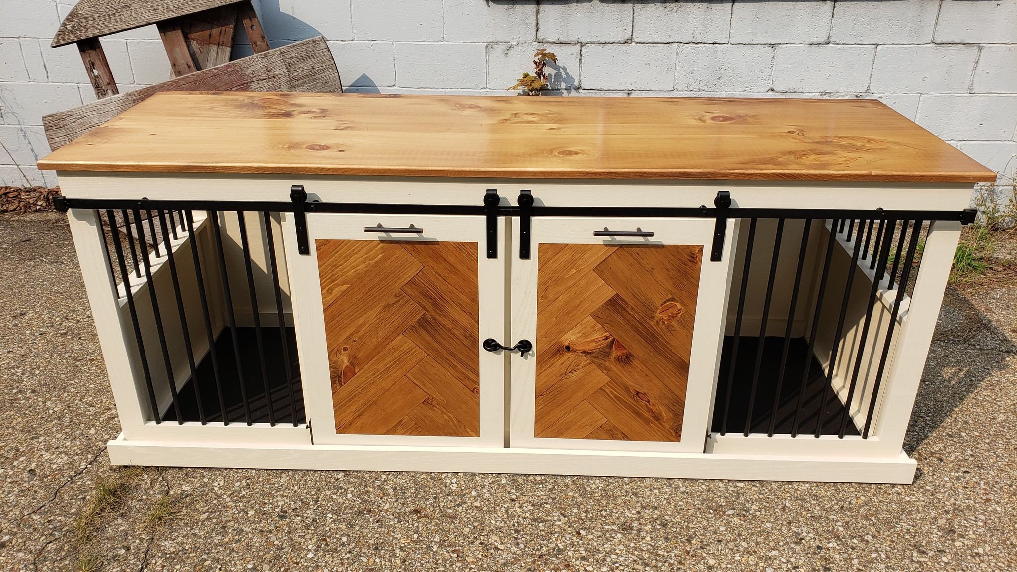 Sliding Barn Door Kennel / 1 in the U.S. / Dog Kennel / Etsy