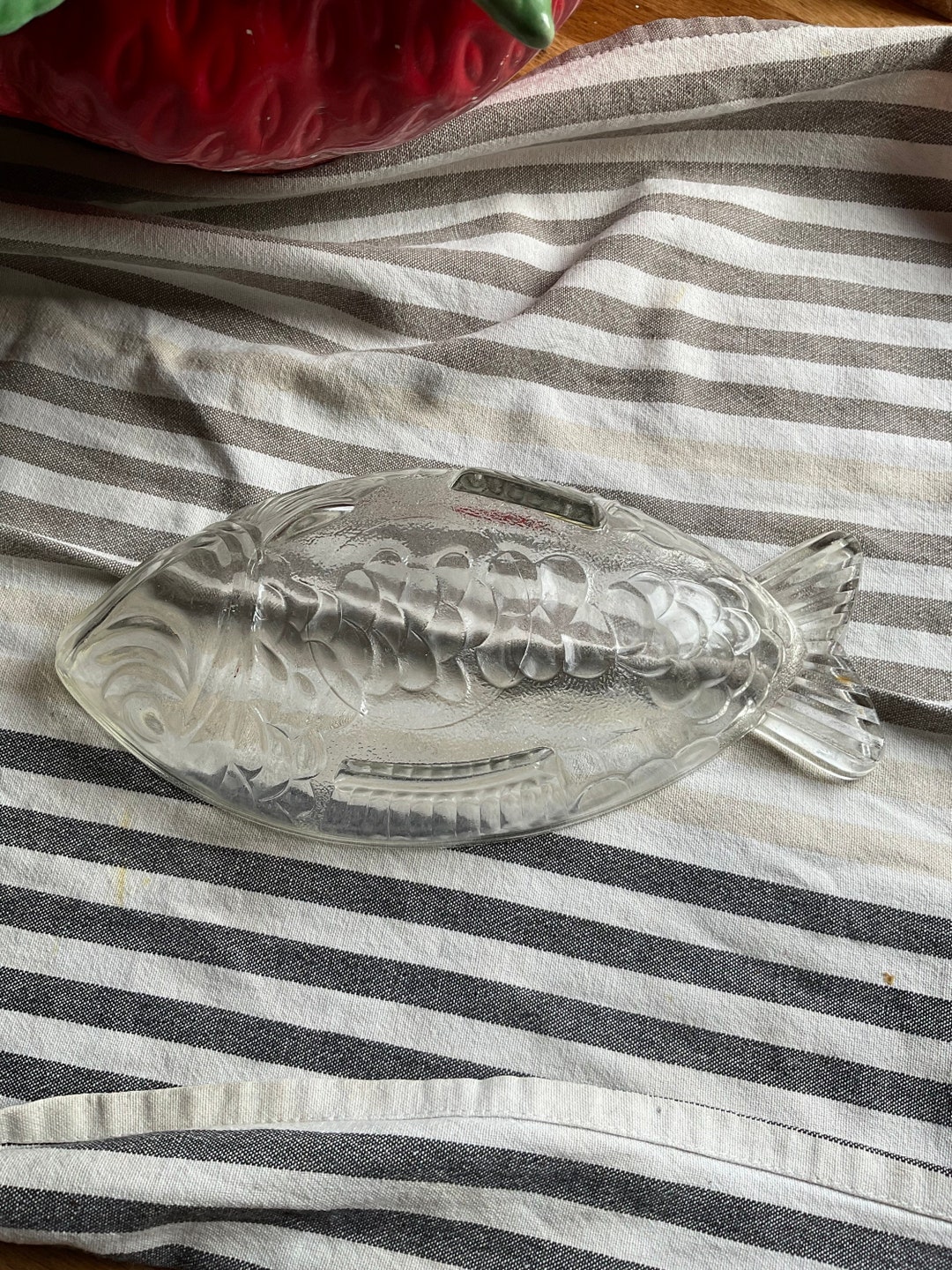 Pressed Glass fish dish Etsy 日本