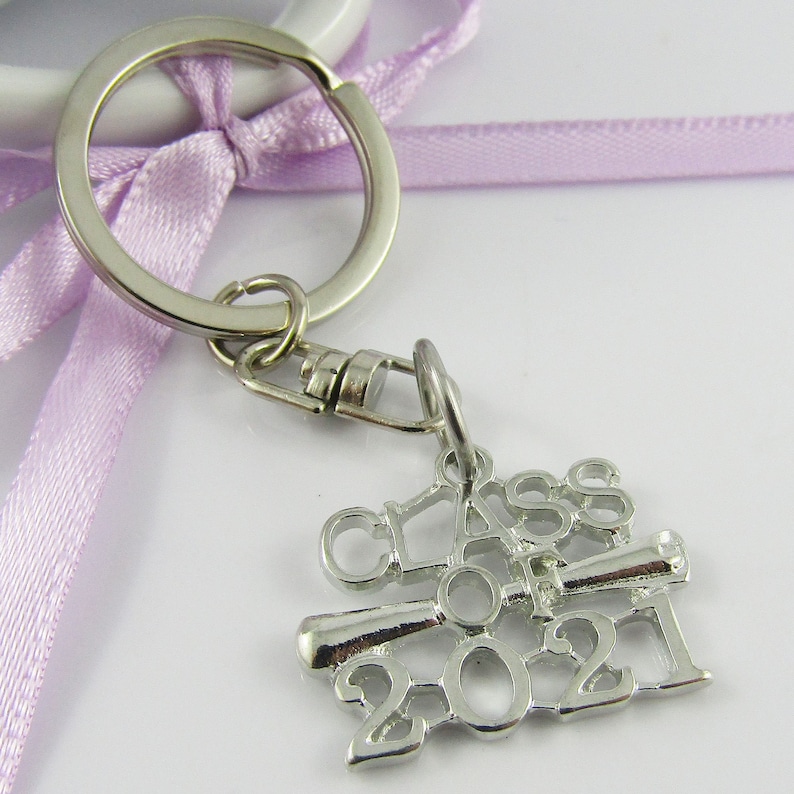 Class of 2021 Graduation Charm Keychain Bag Tag 69mm Student Keepsake Gift!