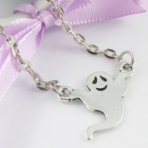 Halloween Spooky Ghost Charm Necklace 48cm Silver Tone Chain