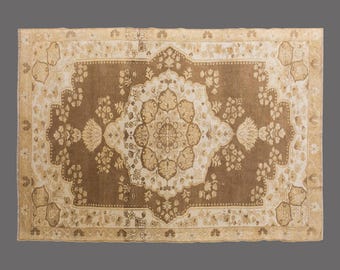 Blossom Crest of Kars, Vintage Turkish Rug, 6 x 9 ft, Vintage Rug