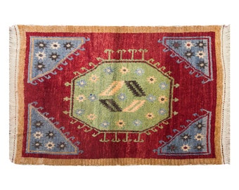4"x5'7" ft Moroccan Wool Beni Ourain Rug,Vintage Bohemian Flokati Rug