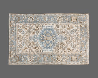 Area Rug, Turkish Rug, Vintage Rug, 4 x 6'8 feet, Oushak Rug, Antique Rug, Oriental Rug, Handmade Rug, Decorative Rug, Faded Rug, Old Rug