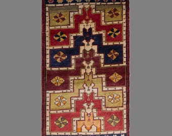 Vintage Turkish Prayer Rug, 3 x 5.2 ft, 90 x 160 cm, Handwoven Wool Mihrab Rug