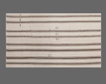 1960s Handmade Minimalist Turkish Kilim 172x305 cm | 5.6×10.0 ft | Vintage 60+ Years Old