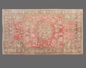 Vintage Turkish Konya Rug: Blush Pink Floral Medallion, 5x8.7 ft