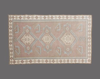Vintage Turkish Wool Rug 5x8: Handwoven Boho Area Carpet