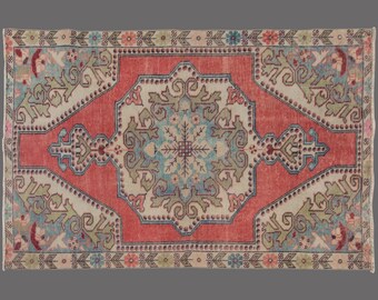 Blossom Geometry of Anatolia, Vintage Turkish Rug, 4 x 7 ft Rug, Traditional Medallion Rug