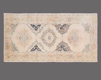 Vintage Turkish Rug: 5x11 Beige Medallion Konya Rug