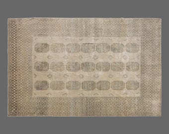 Oversized Vintage Turkish Rug – 10'8" x 12'1" – Handwoven Wool on Wool – Antique Oushak Area Rug – Boho Oriental Carpet – Large Room Decor